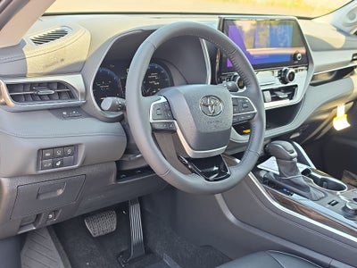2026 Toyota Highlander Limited