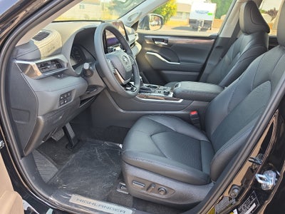 2026 Toyota Highlander Limited