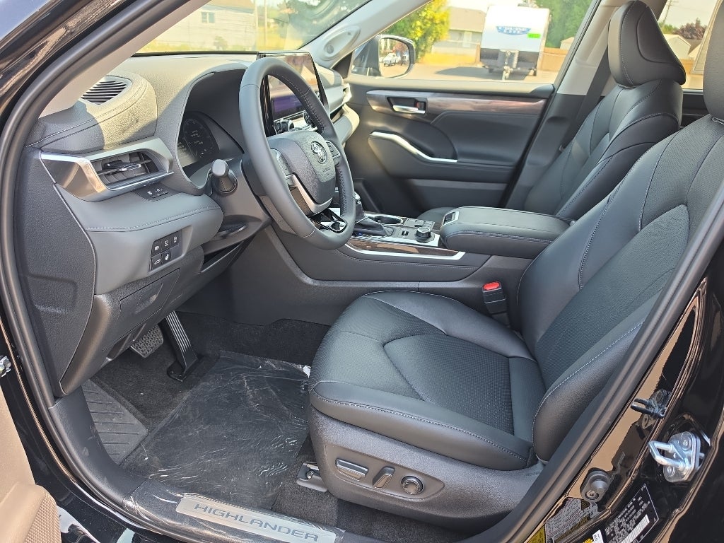 2026 Toyota Highlander Limited