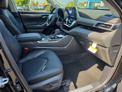 2026 Toyota Highlander Limited