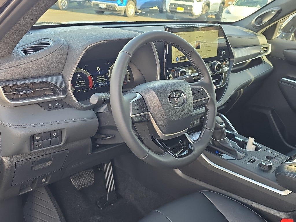 2026 Toyota Highlander XSE