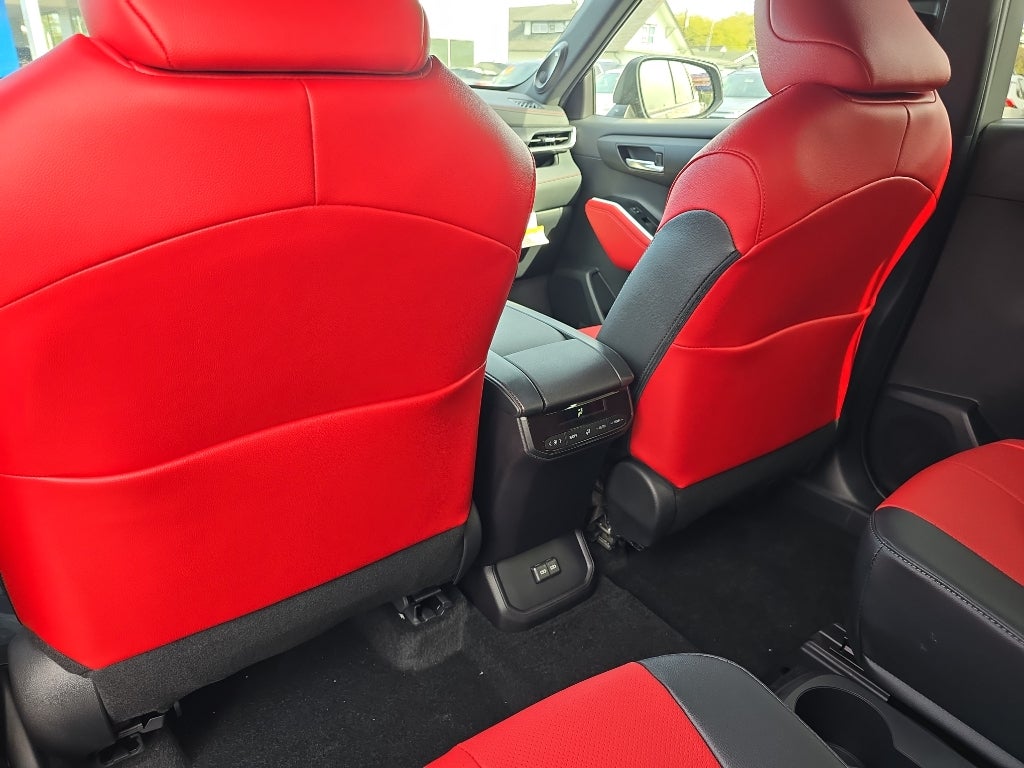 2025 Toyota Highlander XSE