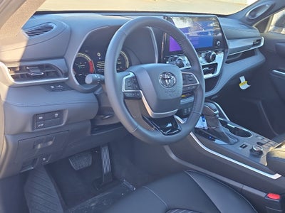 2026 Toyota Highlander XSE