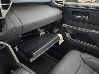 2026 Toyota Tundra i-FORCE MAX Platinum i-FORCE MAX
