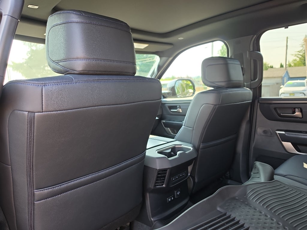 2026 Toyota Tundra i-FORCE MAX Platinum i-FORCE MAX