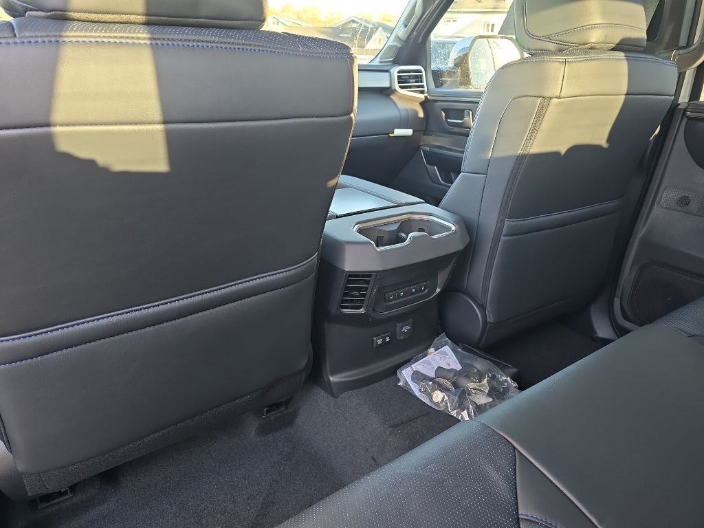 2026 Toyota Tundra i-FORCE MAX Platinum i-FORCE MAX