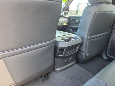 2026 Toyota Tundra i-FORCE MAX Platinum i-FORCE MAX