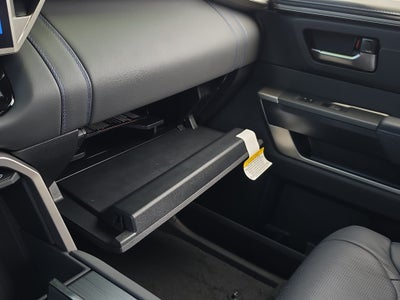 2026 Toyota Tundra i-FORCE MAX Platinum i-FORCE MAX