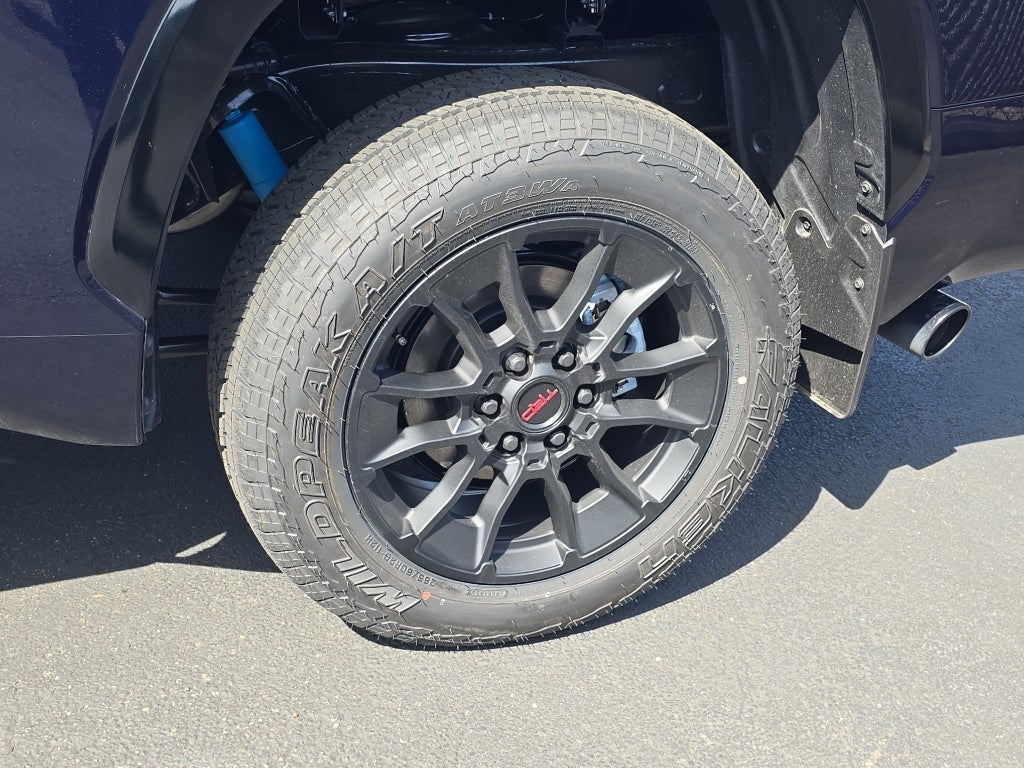 2026 Toyota Tundra i-FORCE MAX Platinum i-FORCE MAX