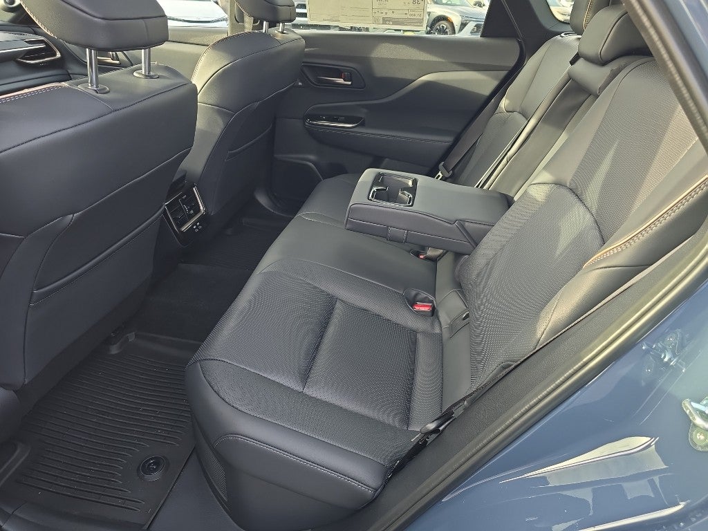 2025 Toyota Toyota Crown Signia Limited