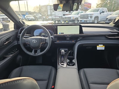 2025 Toyota Toyota Crown Signia Limited