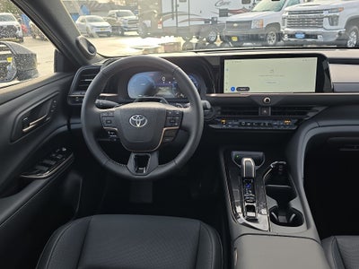 2025 Toyota Toyota Crown Signia Limited