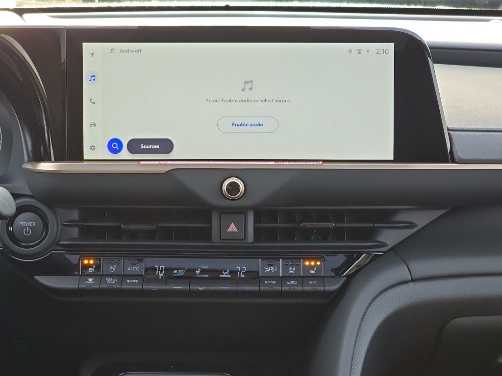 2025 Toyota Toyota Crown Signia Limited