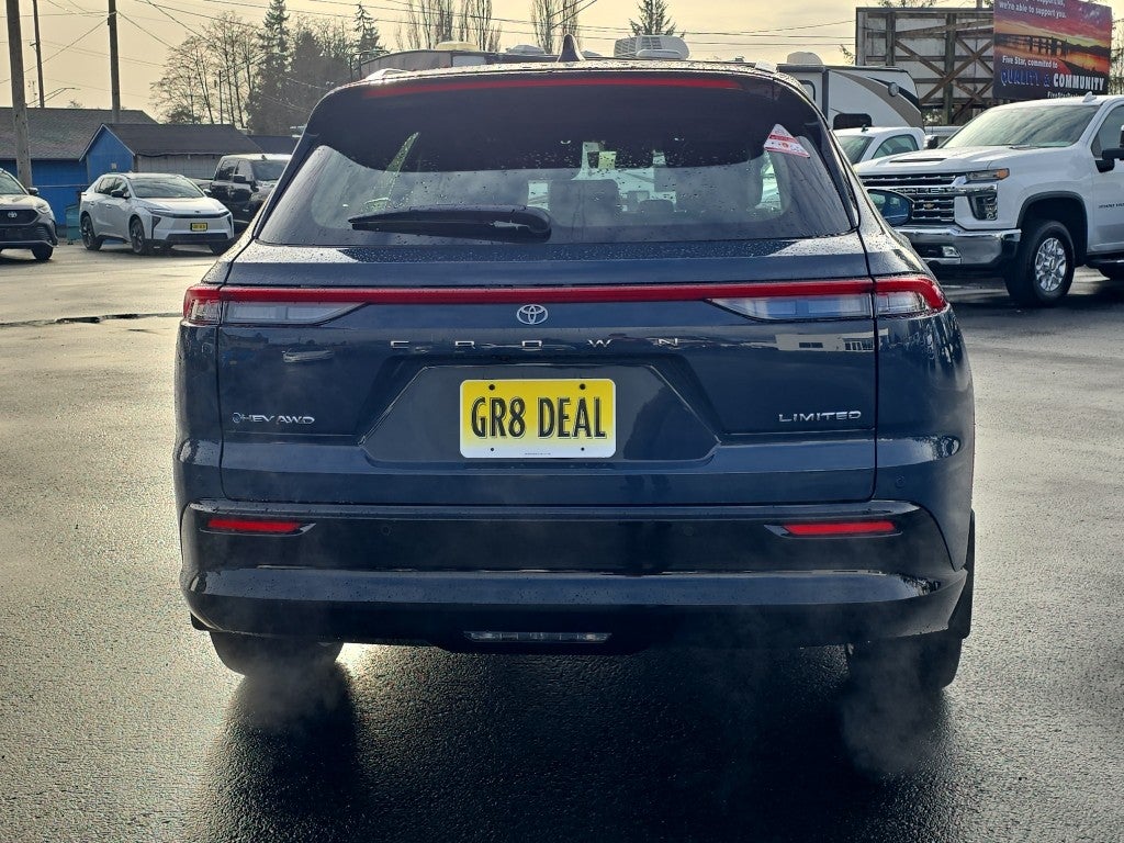 2025 Toyota Toyota Crown Signia Limited