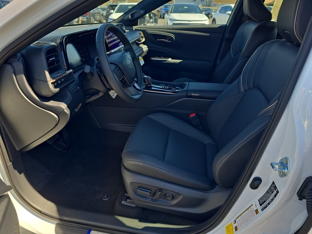 2026 Toyota Toyota Crown Signia Limited