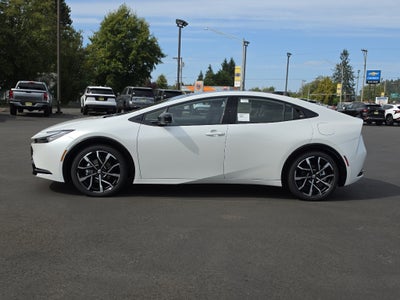 2027 Toyota Prius Plug-in Hybrid XSE Premium