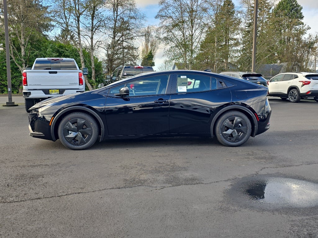 2026 Toyota Prius Plug-in Hybrid SE