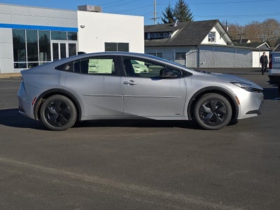 2026 Toyota Prius LE AWD