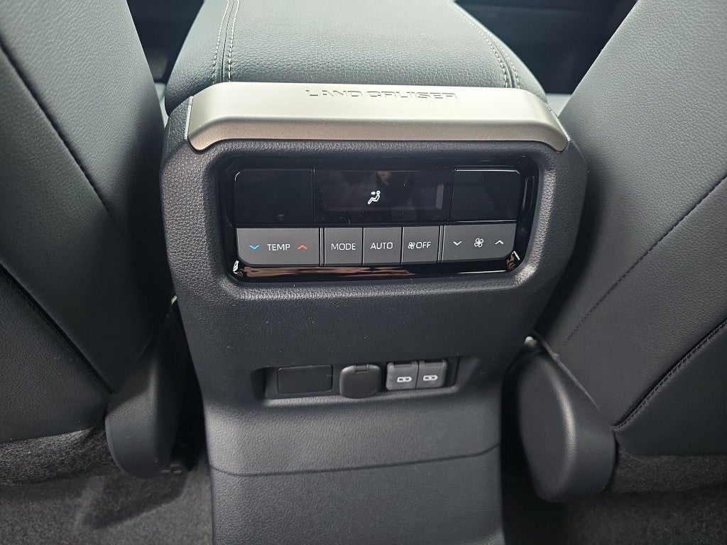 2026 Toyota Land Cruiser Land Cruiser