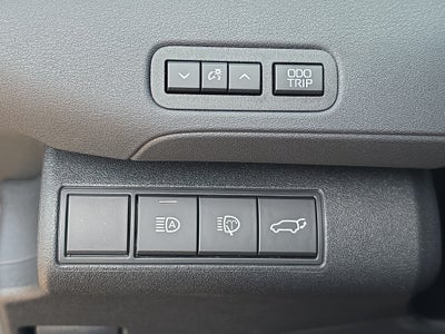 2026 Toyota C-HR SE