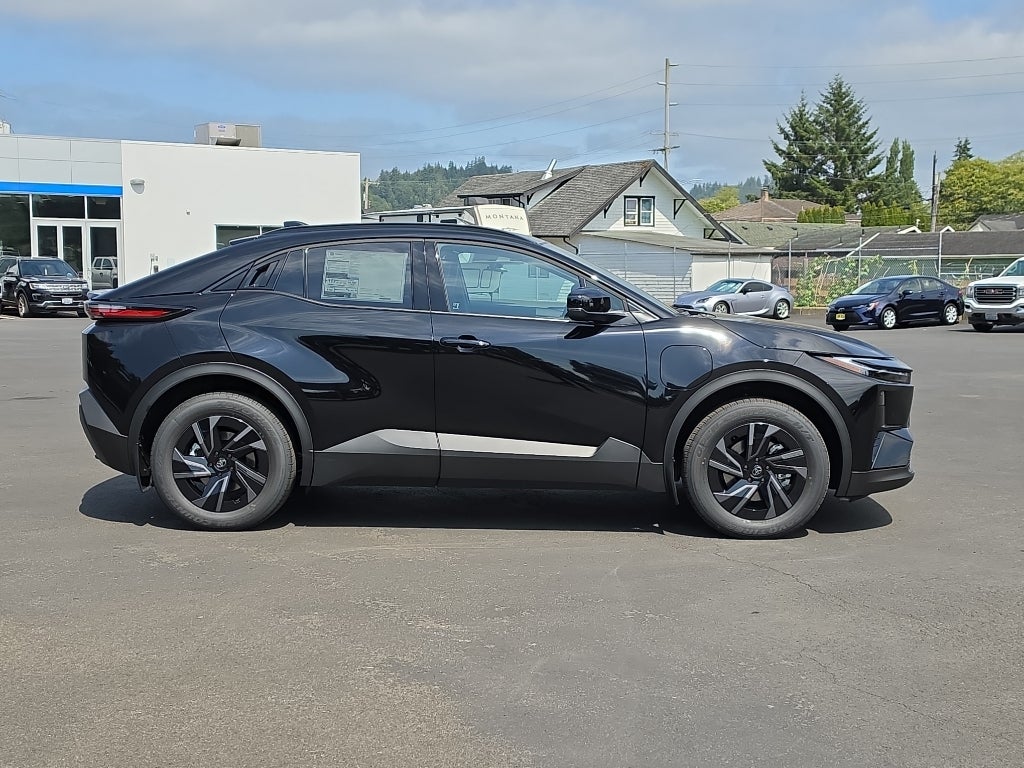 2026 Toyota C-HR SE