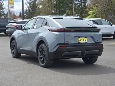 2026 Toyota C-HR SE/XSE SE