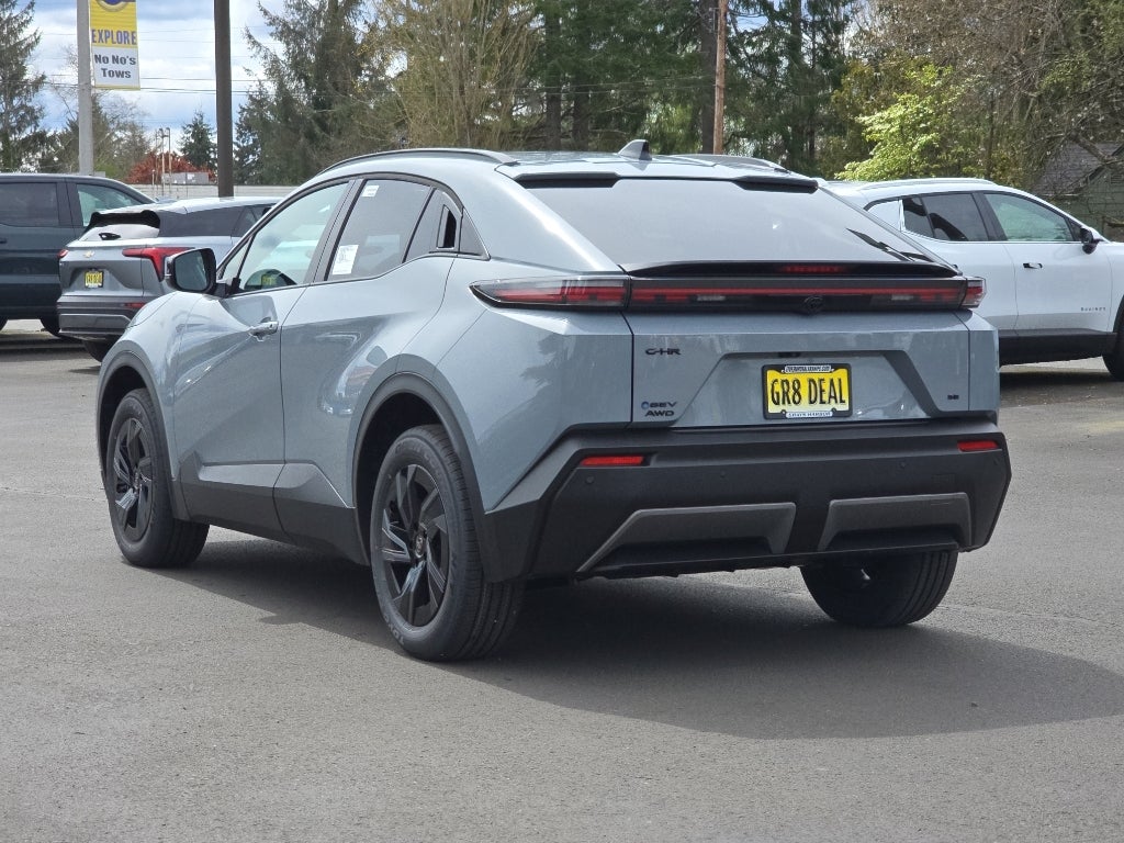 2026 Toyota C-HR SE/XSE SE