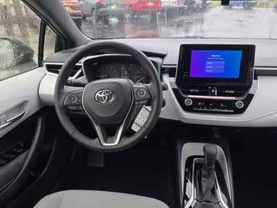 2026 Toyota Corolla Hatchback SE