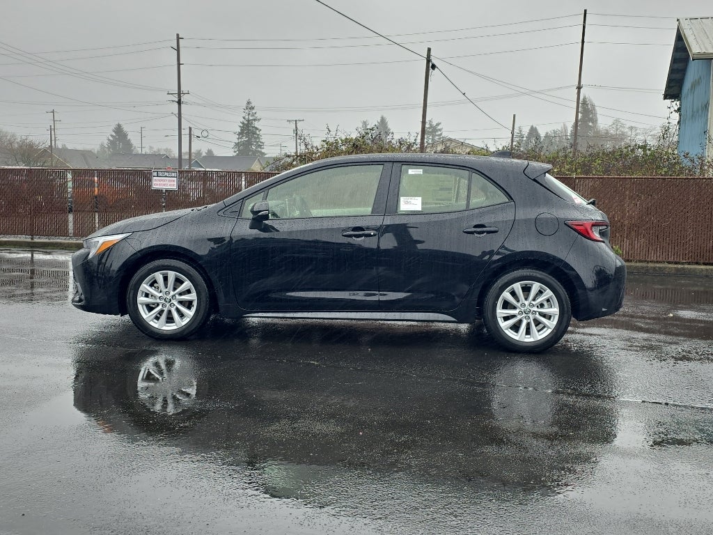 2026 Toyota Corolla Hatchback SE