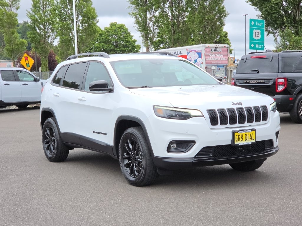 2023 Jeep Cherokee Altitude Lux