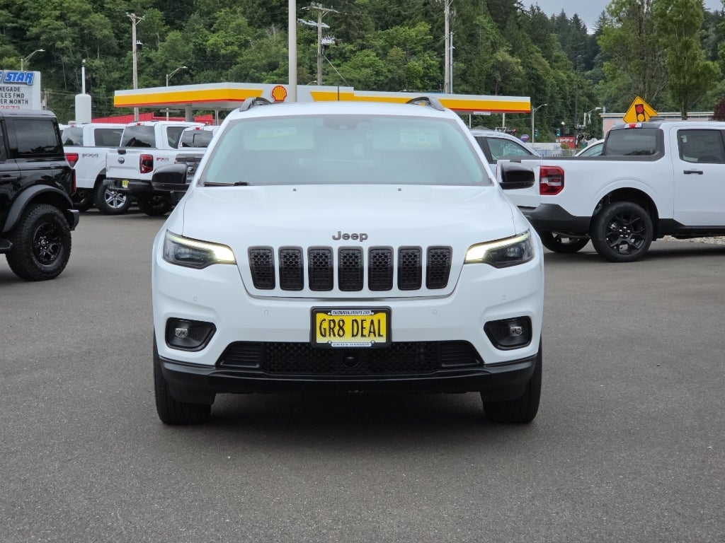 2023 Jeep Cherokee Altitude Lux