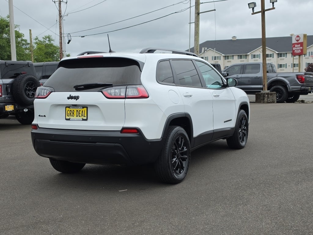 2023 Jeep Cherokee Altitude Lux