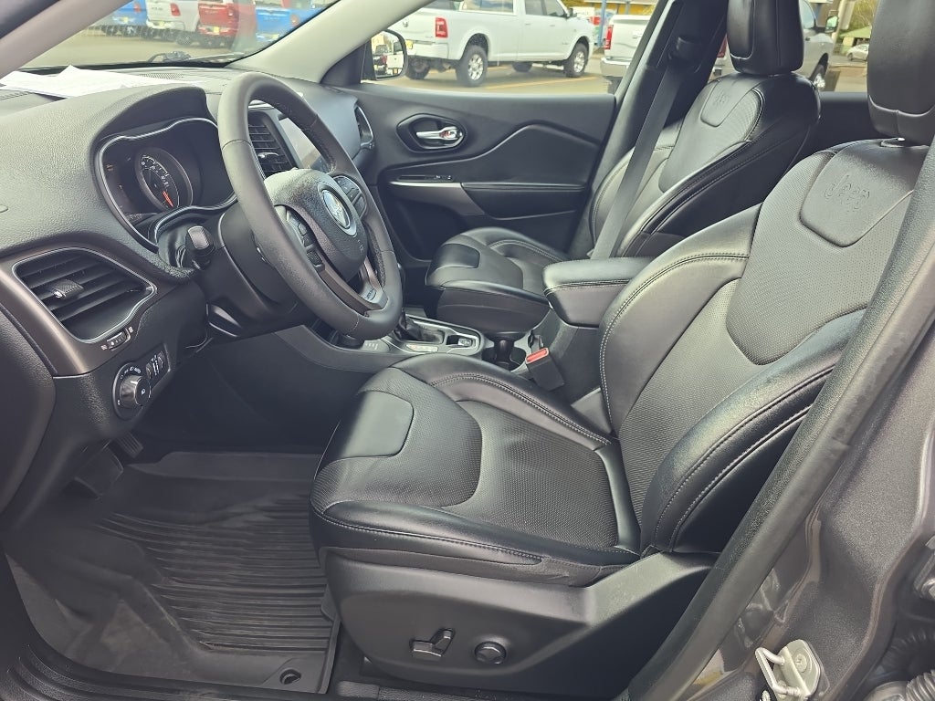 2022 Jeep Cherokee Latitude Lux