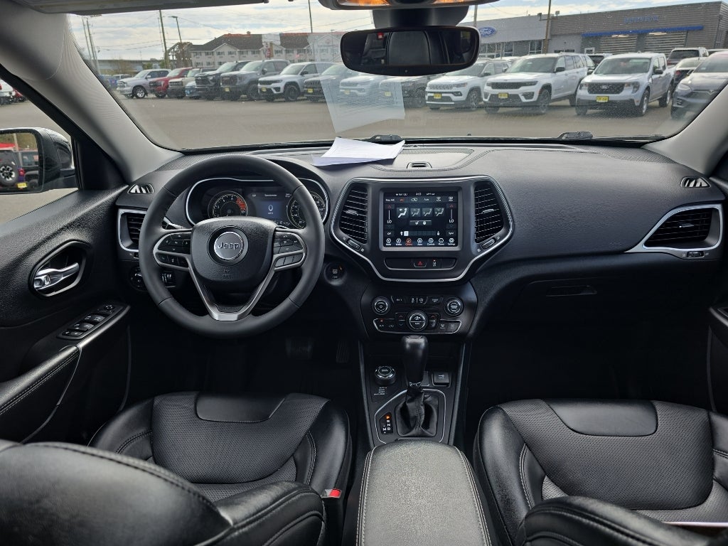 2022 Jeep Cherokee Latitude Lux