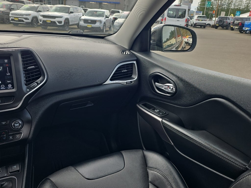 2022 Jeep Cherokee Latitude Lux