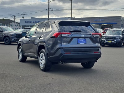 2025 Toyota RAV4 LE