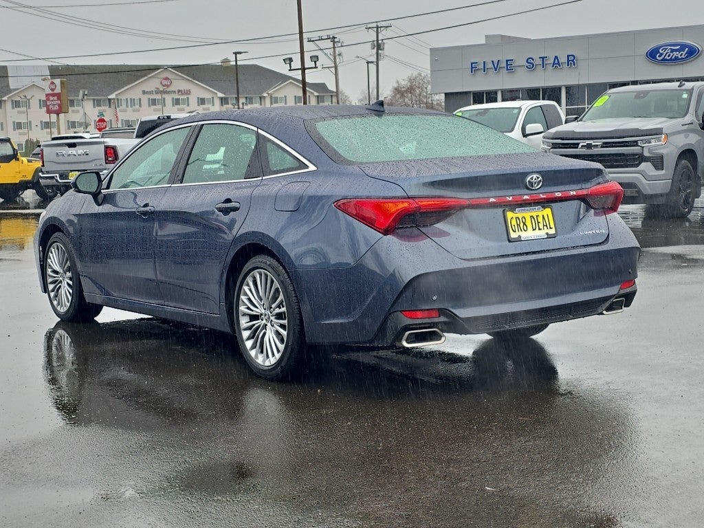 2022 Toyota Avalon Limited