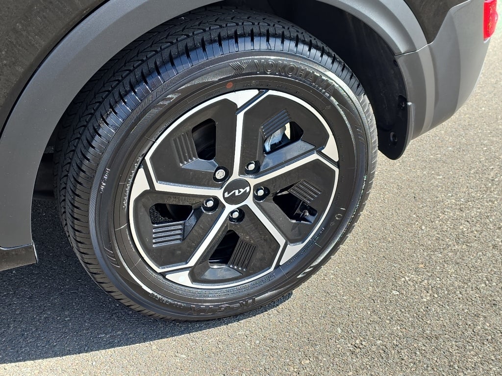 2024 Kia Niro EX