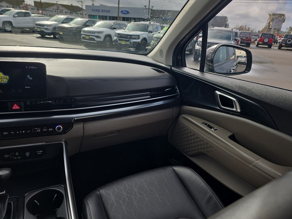 2025 Kia Carnival MPV LX