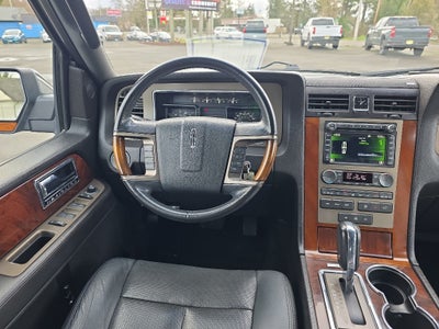 2012 Lincoln Navigator Base