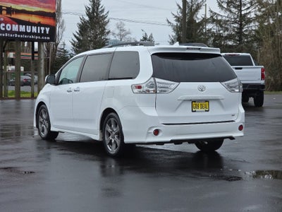 2018 Toyota Sienna SE