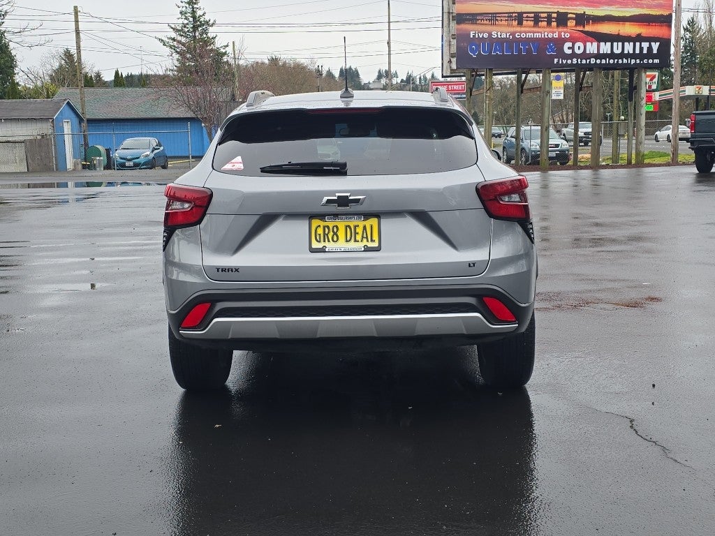 2025 Chevrolet Trax LT