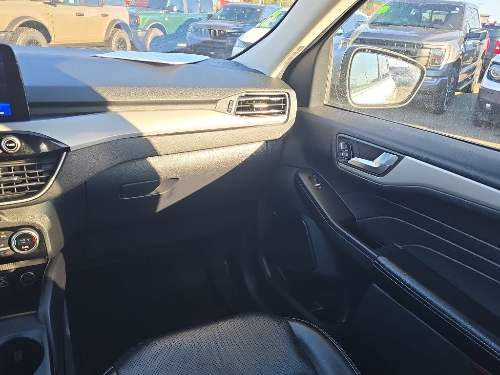 2021 Ford Escape SEL