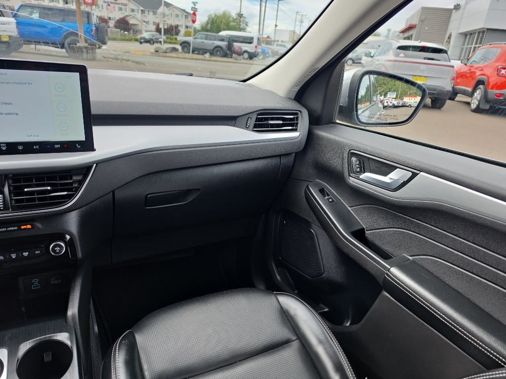 2023 Ford Escape Platinum