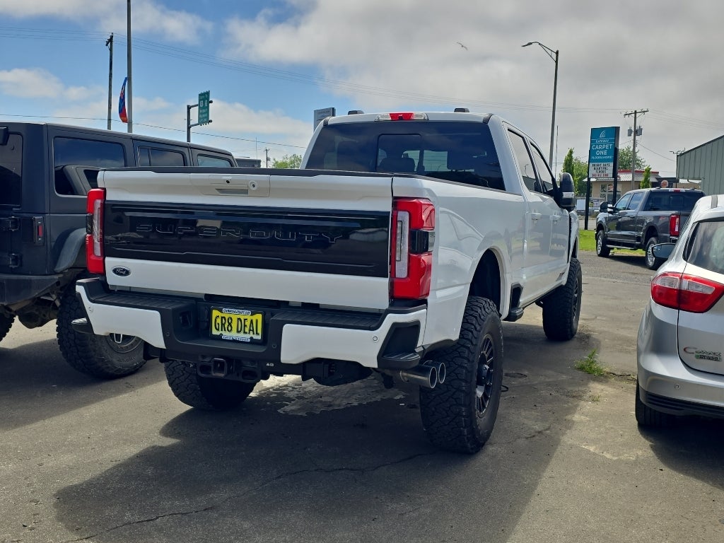 2025 Ford F-250 Super Duty Platinum