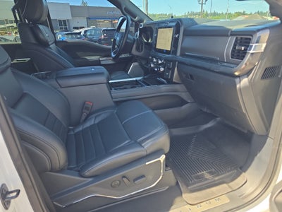 2025 Ford F-250 Super Duty Platinum