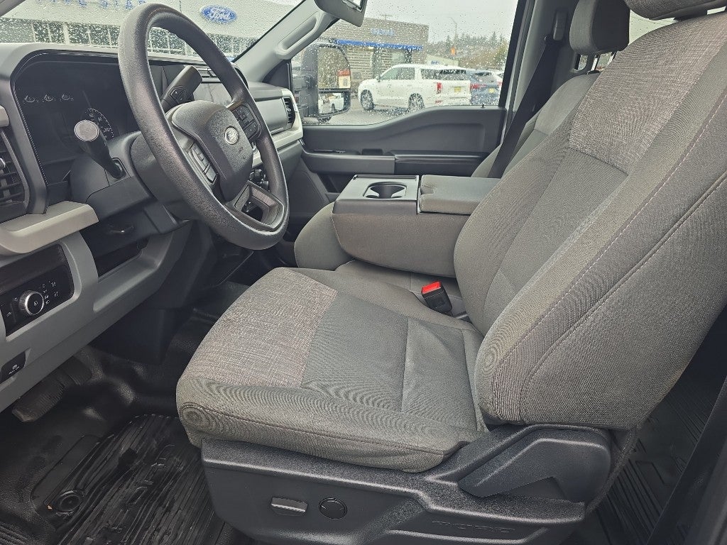 2024 Ford F-350 Super Duty XLT