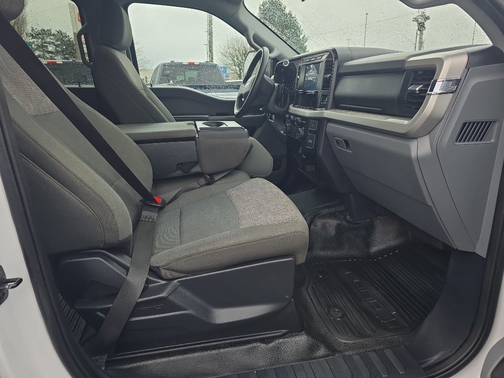 2024 Ford F-350 Super Duty XLT