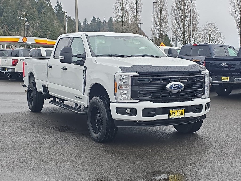 2024 Ford F-350 Super Duty XLT