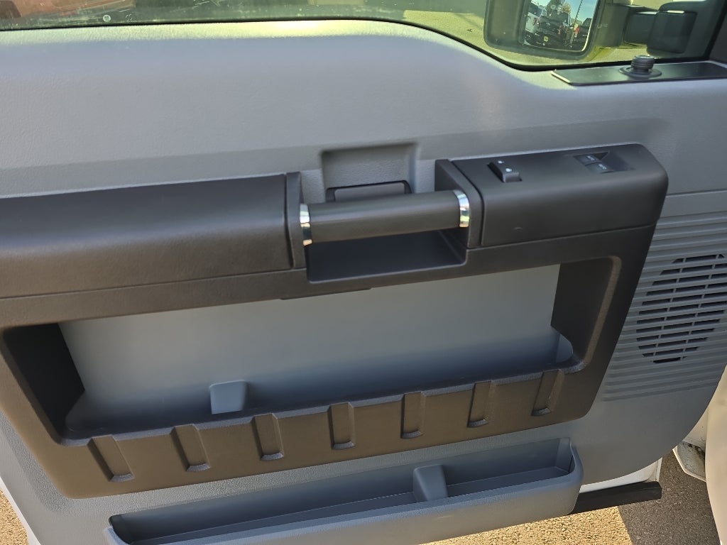 2015 Ford F-350 Super Duty XL